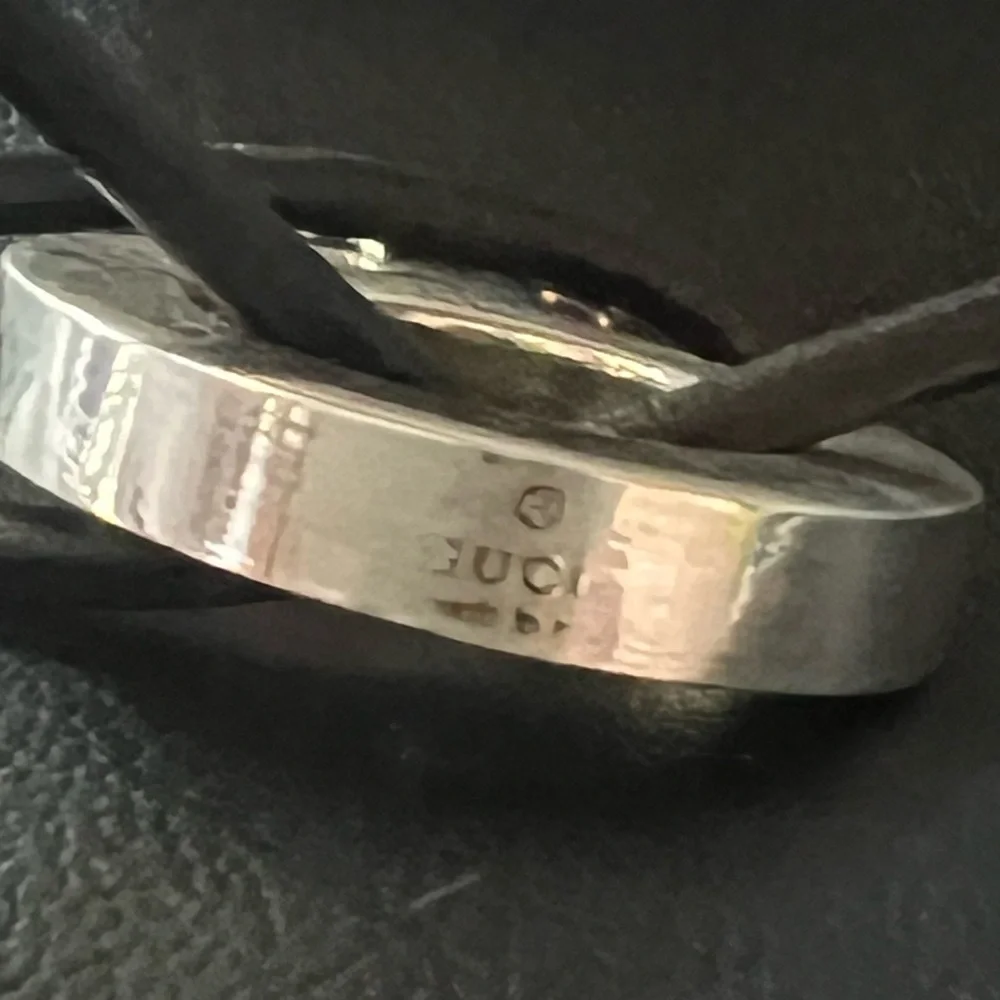 Gucci Gender Symbol Necklace⬇️ - Picture 6 of 10